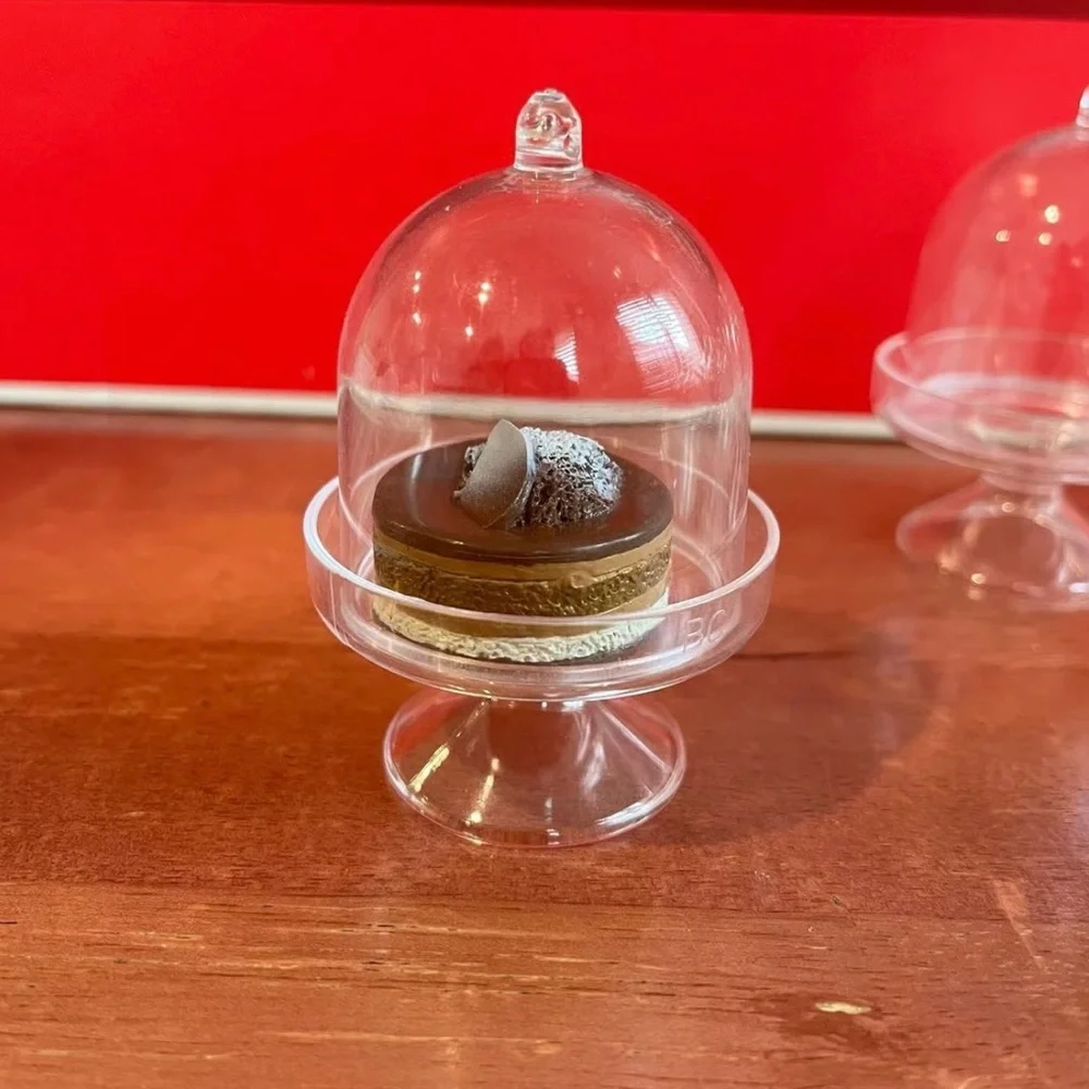 Mini Cake Stands with Dome Lid Clear Tall Favor Holders Party Supplies Set of 6